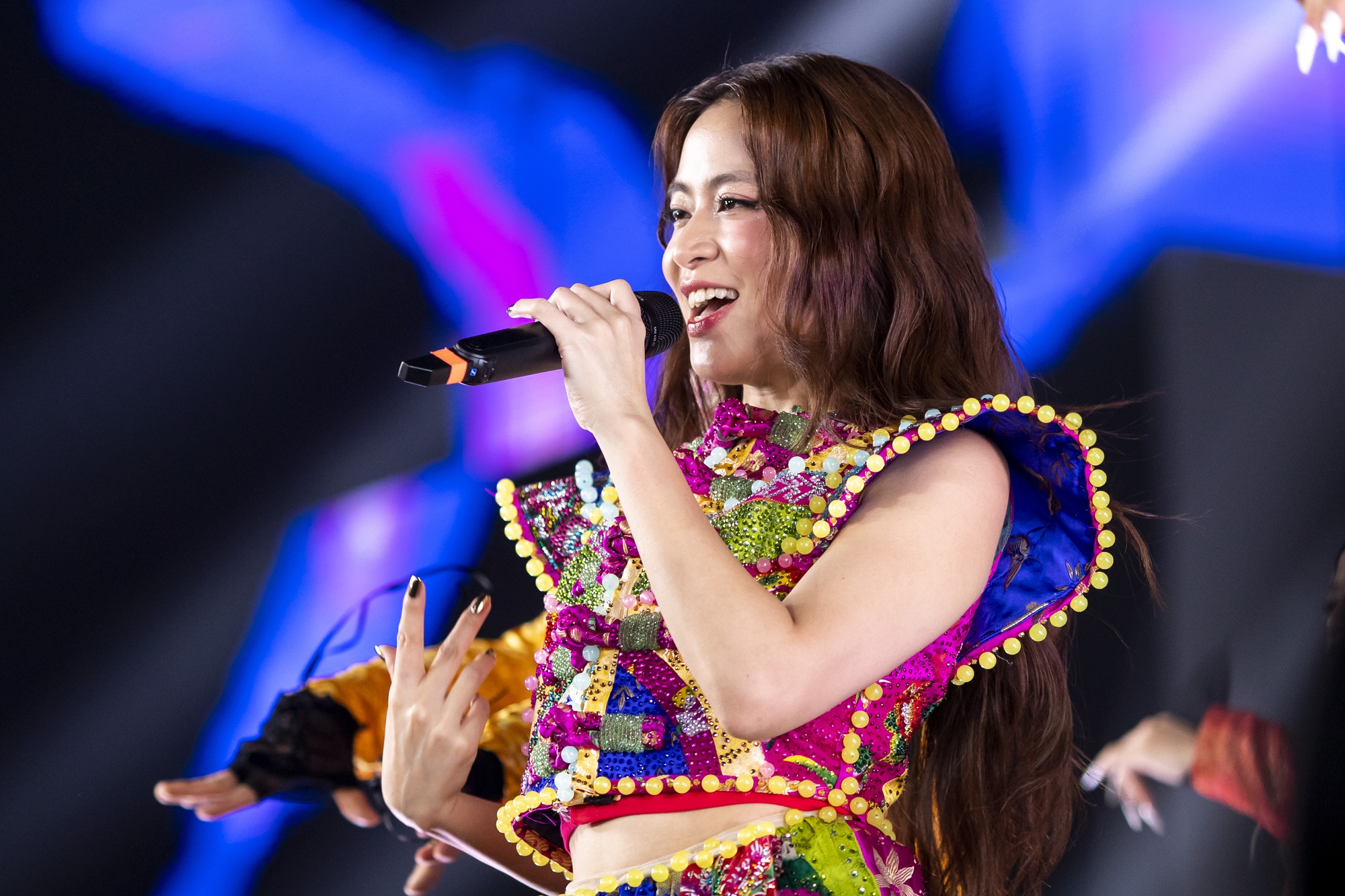 Hoàng Thùy Linh và Đen Vâu