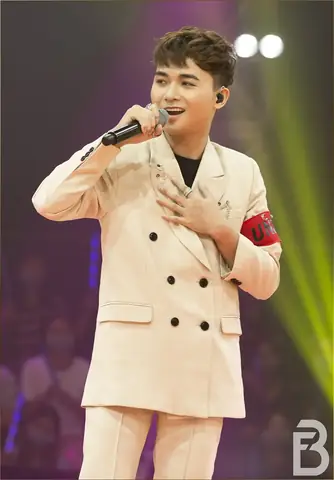 huyr