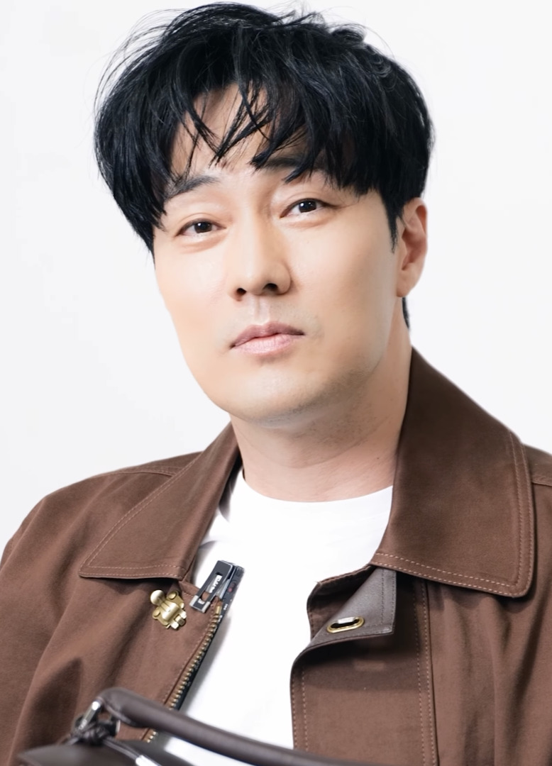 So Ji Sub