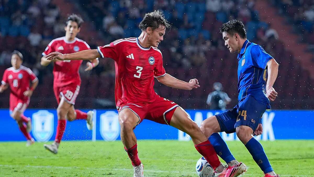Thái Lan 1-2 Singapore (chung cuộc 4-3): 'Voi chiến' thua sốc ngay trên sân nhà vẫn thẳng tiến vào chung kết ASEAN Cup 2026